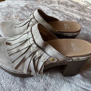 Dansko Women's Beige Fringe Mules